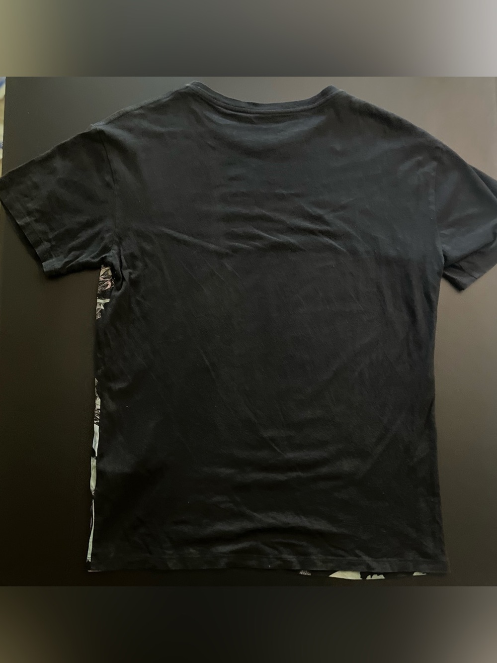 AllSaints Black Skull Graphic Tee - Picture 3 of 5